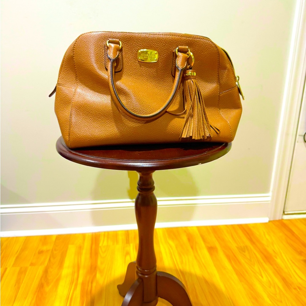 Large Michael Kors Brown Bag, gold accents